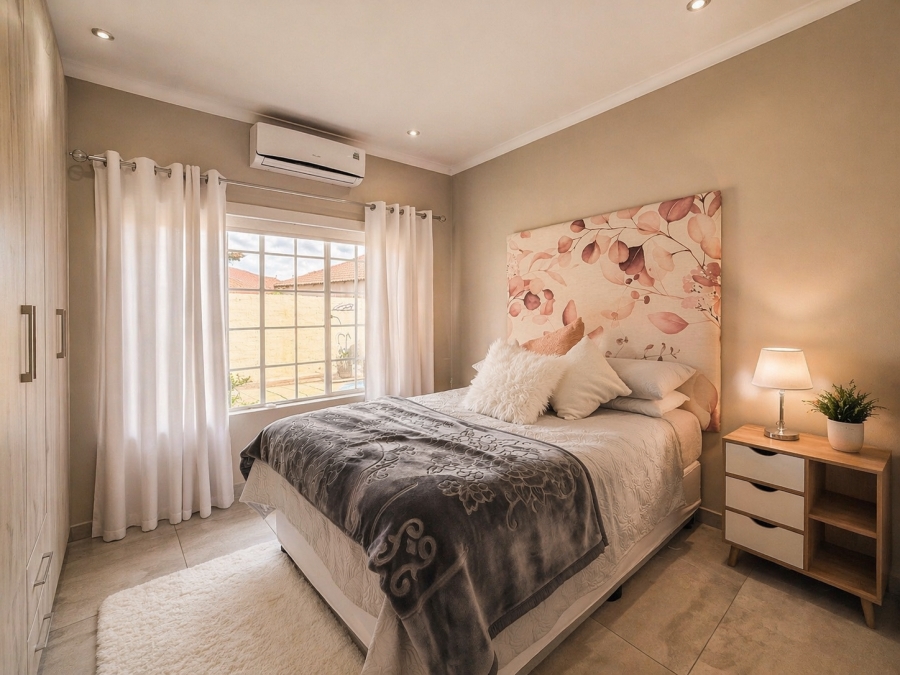 4 Bedroom Property for Sale in Waterkloof East North West